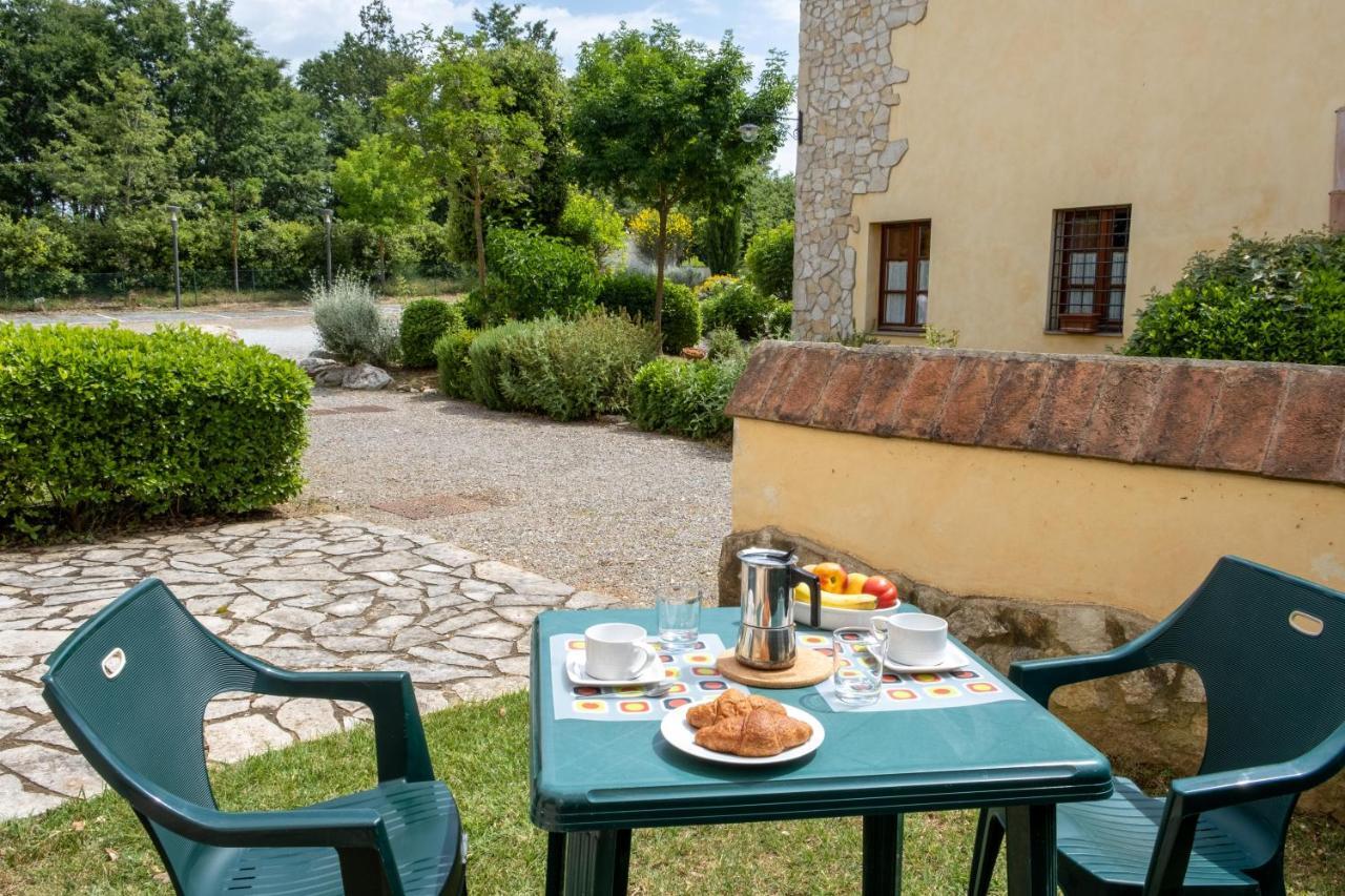 Tuscany Country Apartments غامباسي تيرمي المظهر الخارجي الصورة