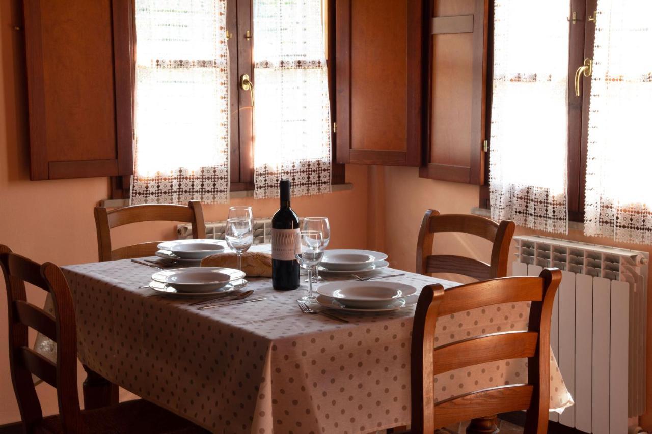 Tuscany Country Apartments غامباسي تيرمي المظهر الخارجي الصورة