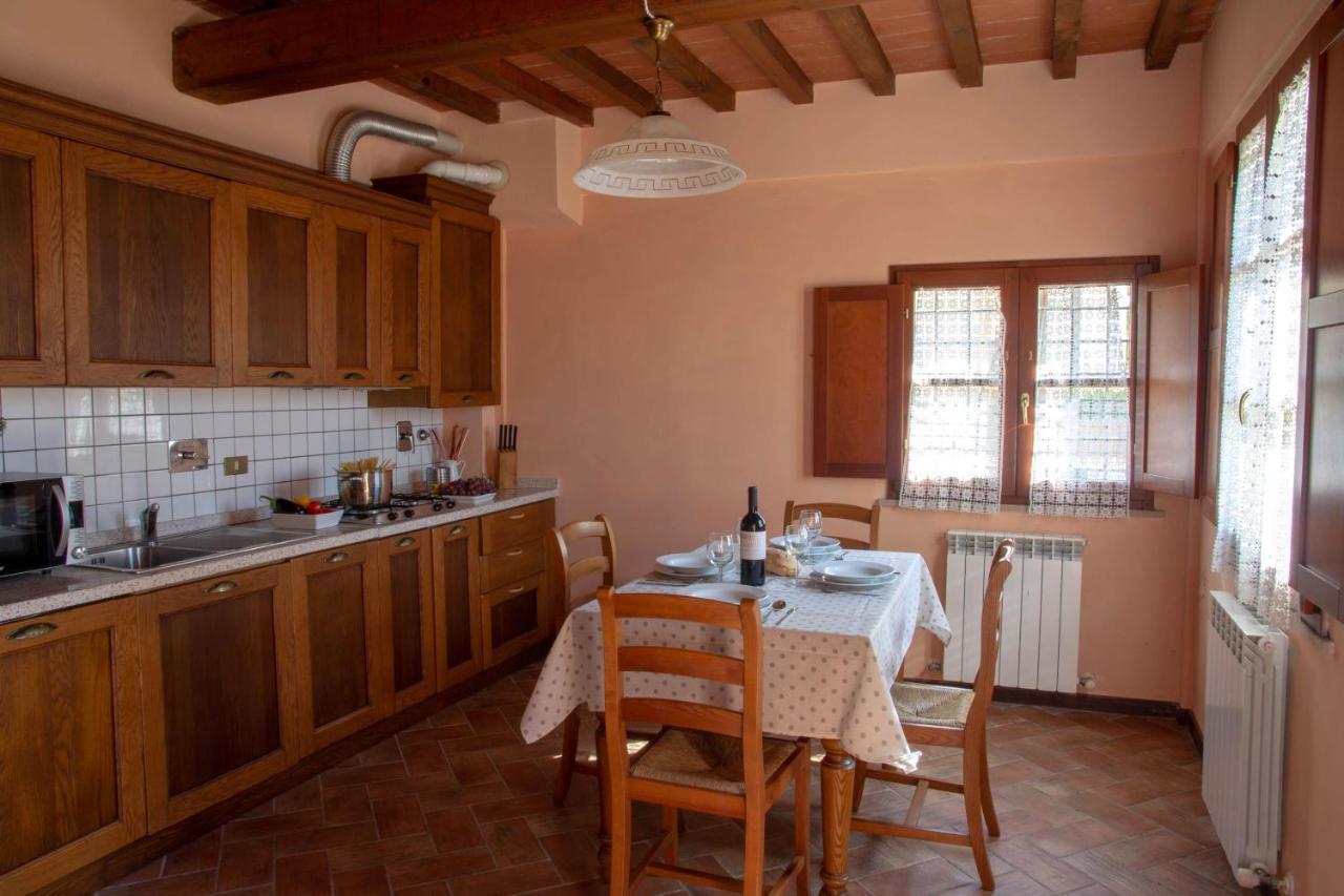 Tuscany Country Apartments غامباسي تيرمي المظهر الخارجي الصورة