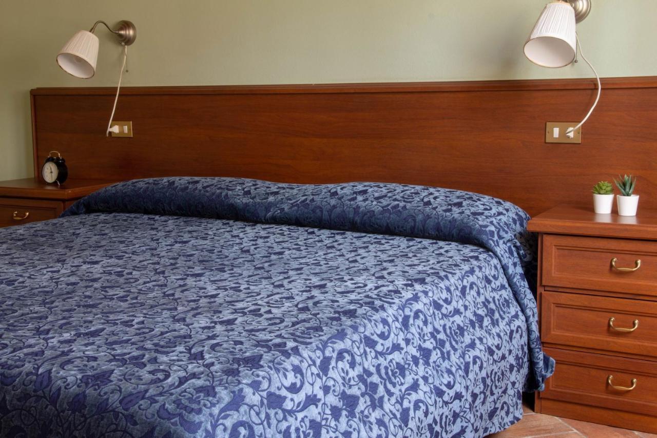 Tuscany Country Apartments غامباسي تيرمي المظهر الخارجي الصورة