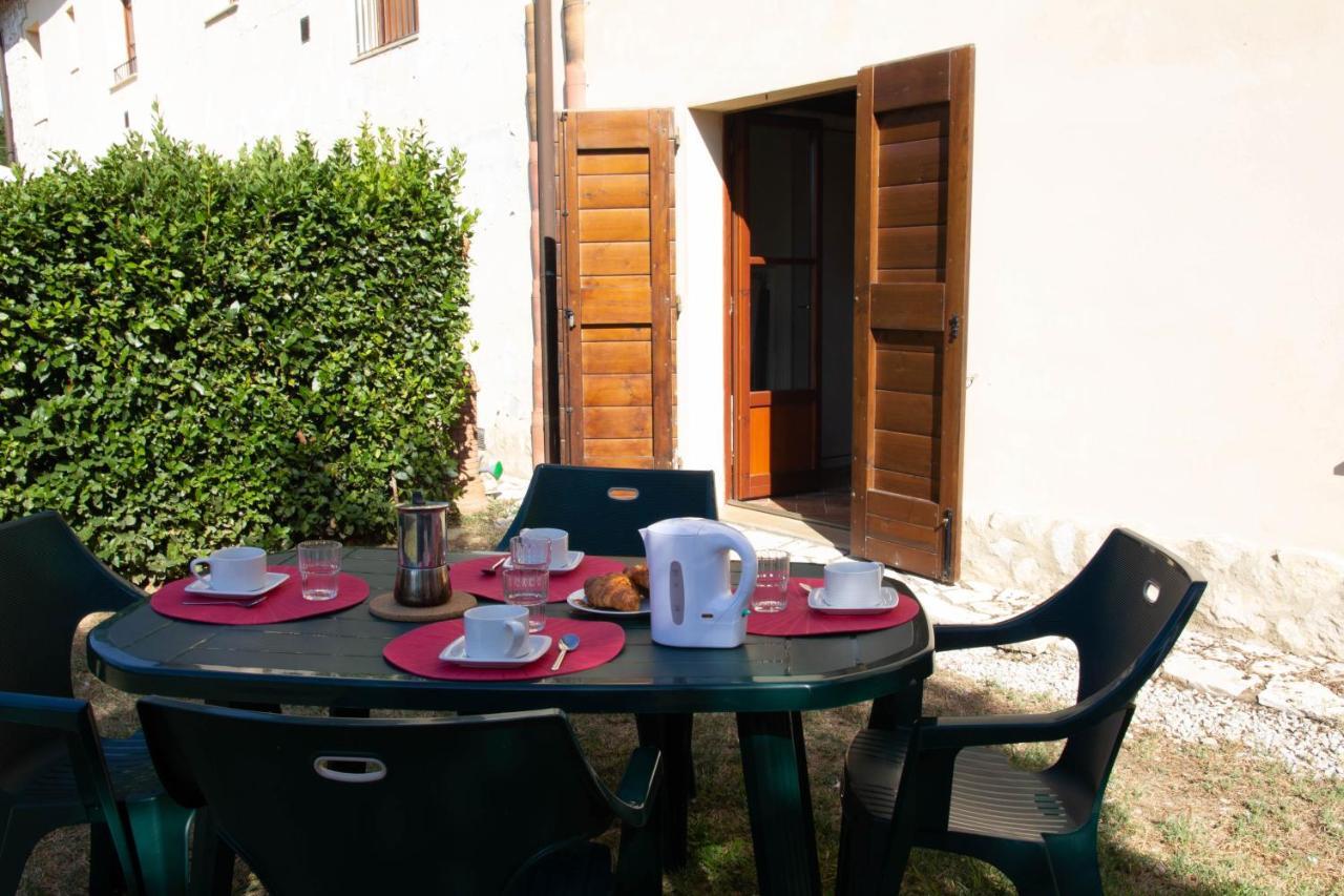 Tuscany Country Apartments غامباسي تيرمي المظهر الخارجي الصورة